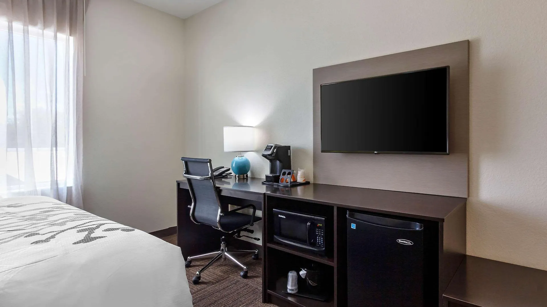 Sleep Inn & Suites Tampa South